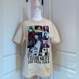 Taylor Swift Eras Tour T-shirt. Size S.